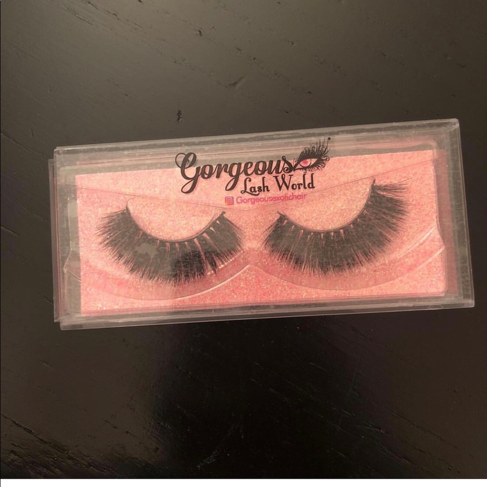 Mink eyelashes